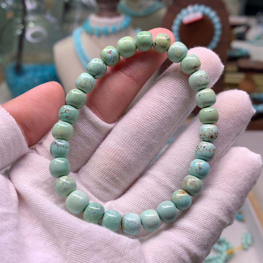 绿松石配饰未镶嵌