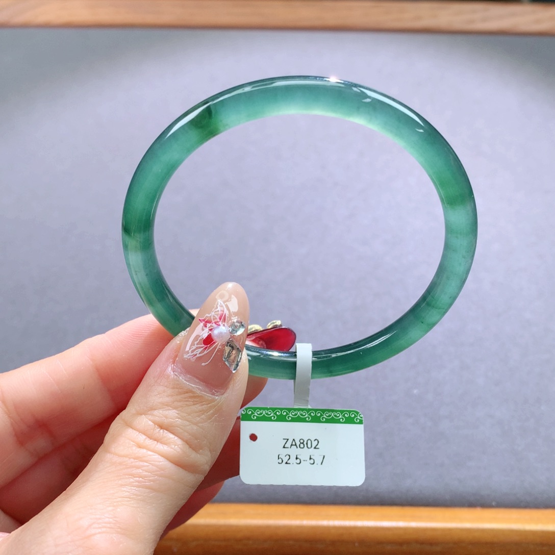 翡翠手镯未镶嵌天然翡翠手镯叮当镯