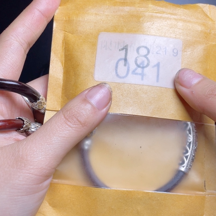 王**生1800000000000000