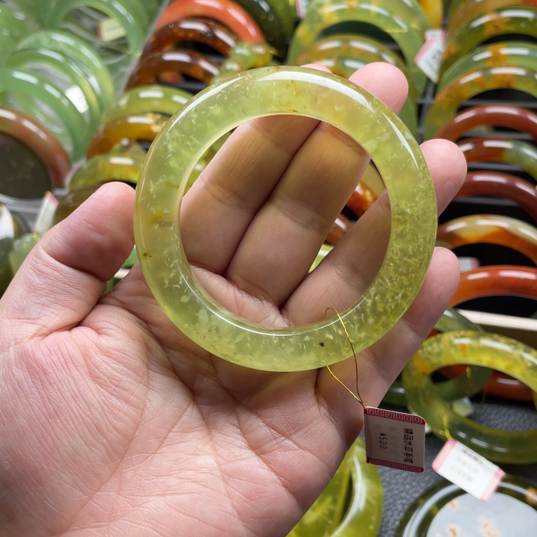 未镶嵌蛇纹石玉手镯