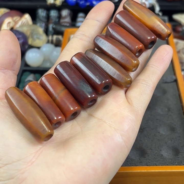 倔***卜玛瑙/玉髓未镶嵌颈饰