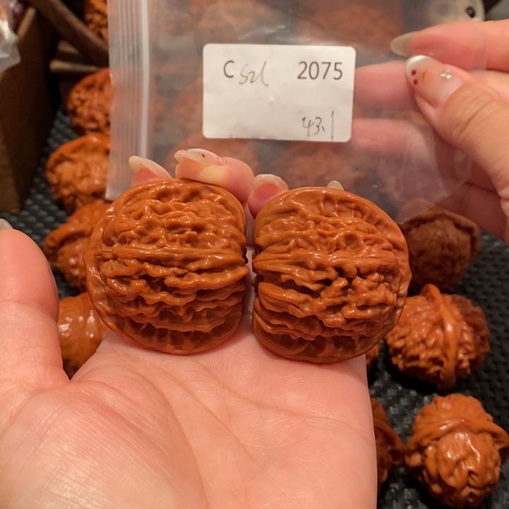 天***一文玩核桃吊坠精品