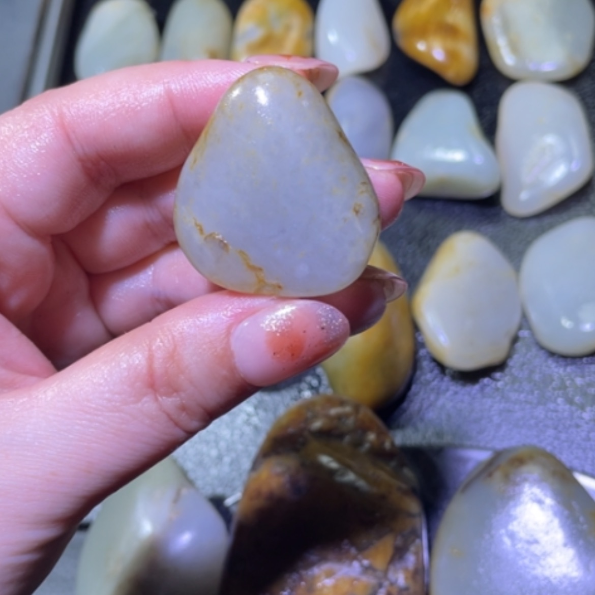 【闪购商品】颈饰未镶嵌和田玉名*