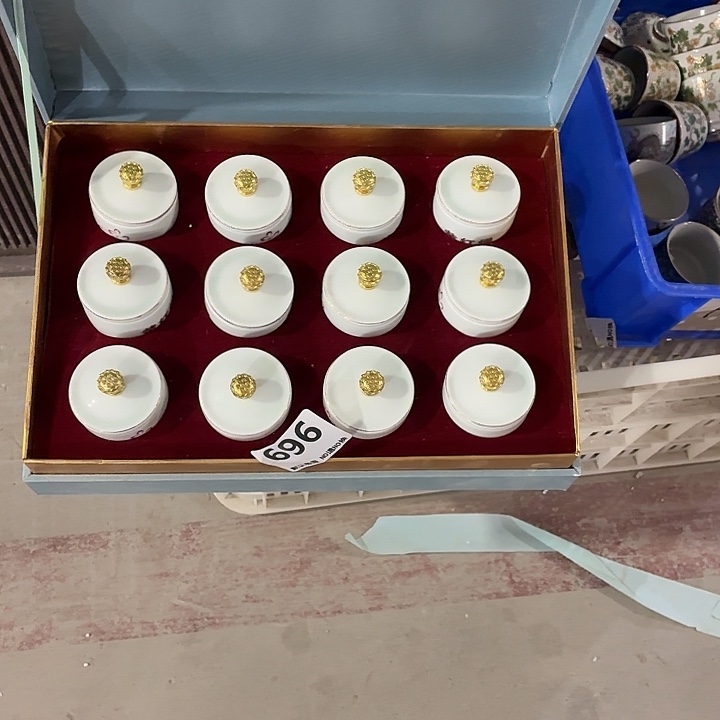 用***4茶具微暇，介意勿拍