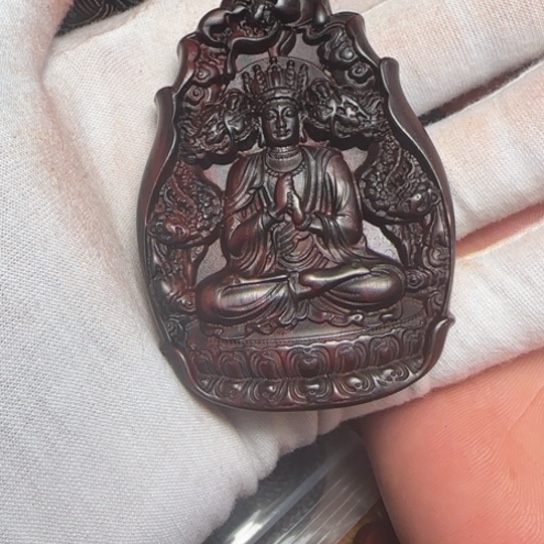 檀香紫檀（小叶紫檀）。****。全陈化老料把件