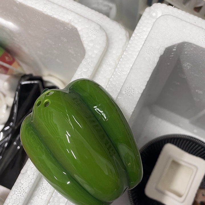 陶瓷外贸瓷器瑕疵慎拍