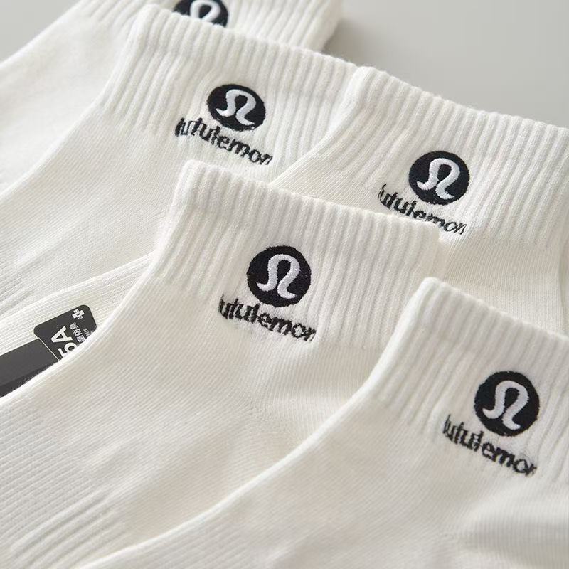 LULU运动吸汗透气袜