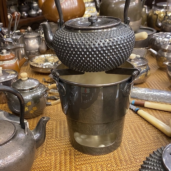 阎***军纯银银壶纯银银壶