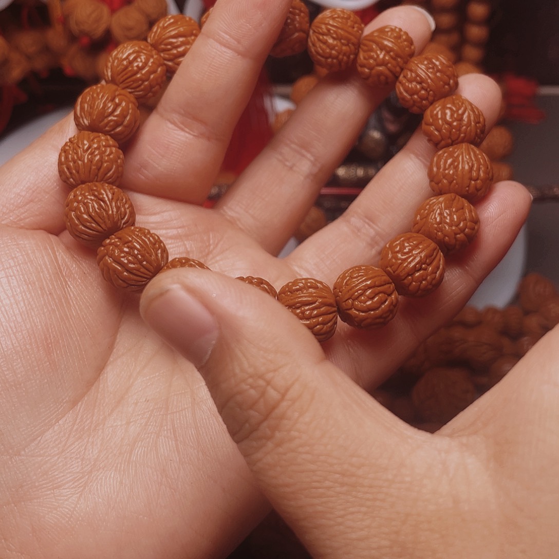 吊坠桃核龙纹桃枭