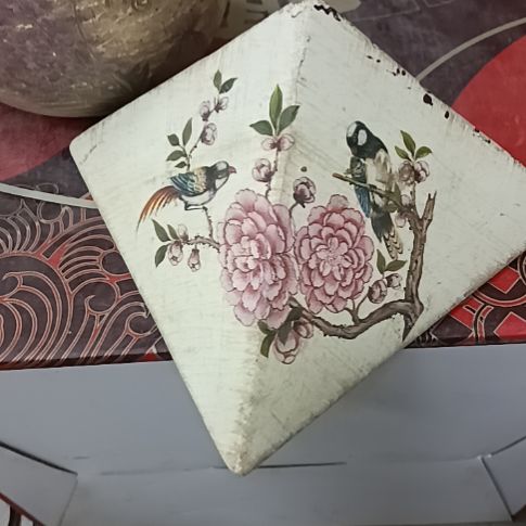 壶瑕摆。。。。。。。。。。。。。。。。