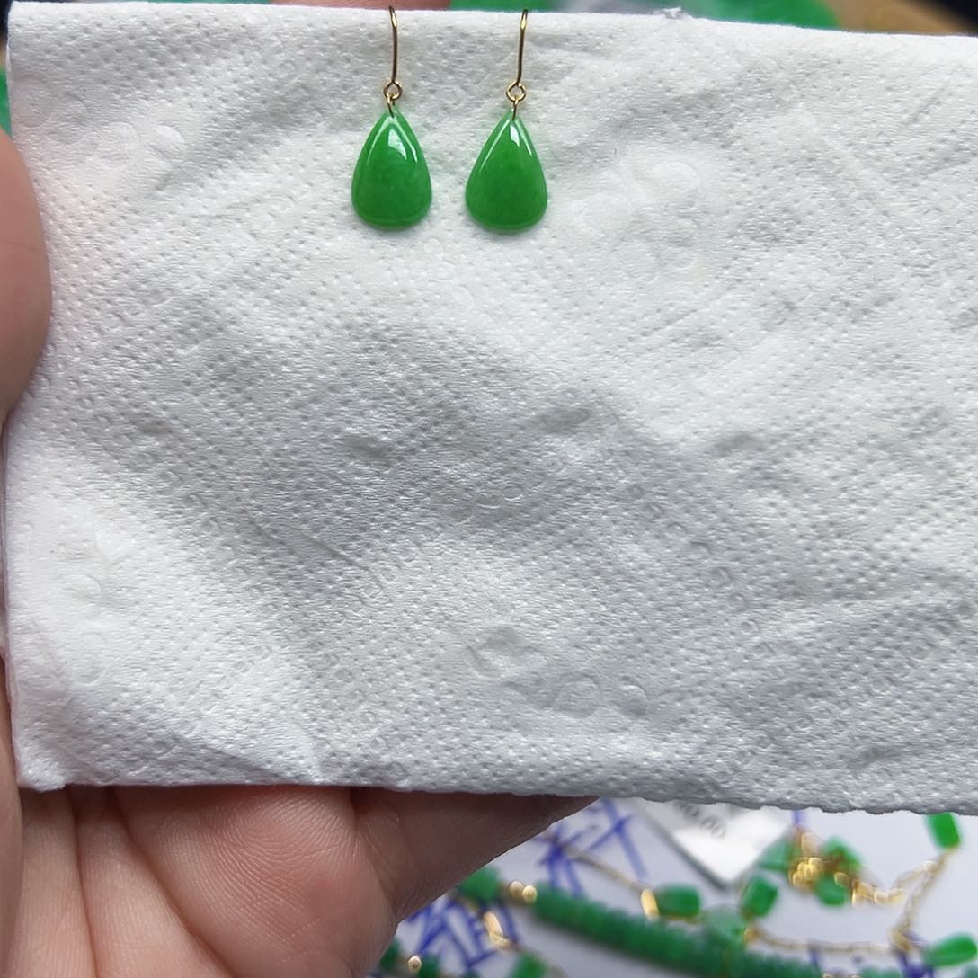 翡翠耳饰18K金镶嵌天然缅料A货一件