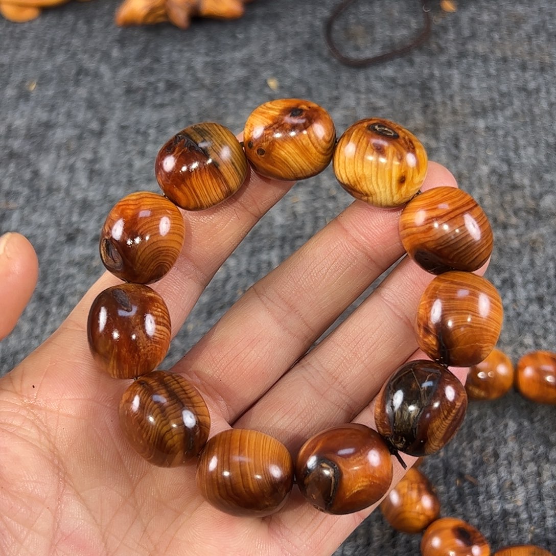 崖柏太行崖柏雷击木雷痕珠子，巨香，奇楠香18/20