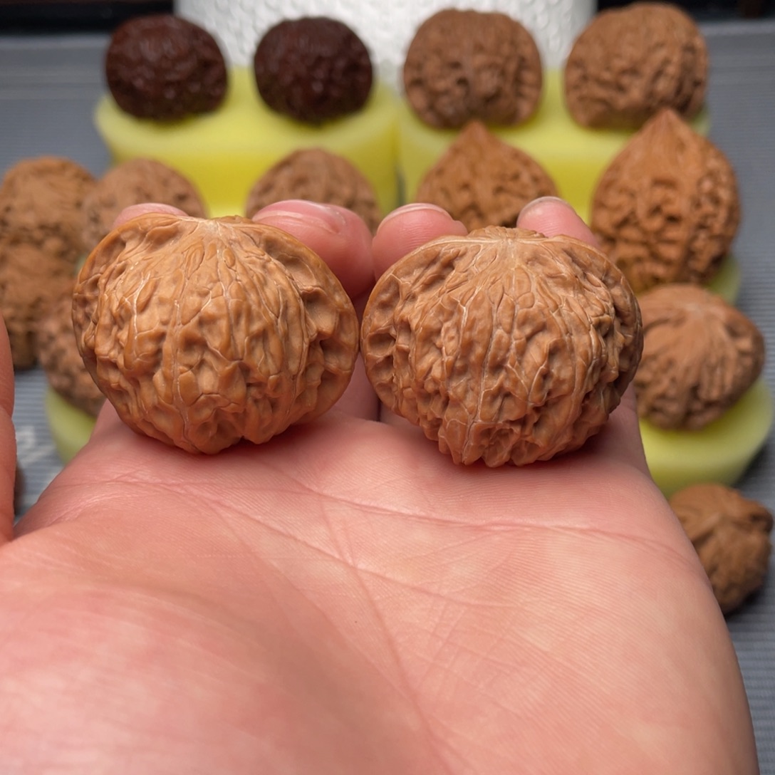 文玩核桃把件磨盘39编号068