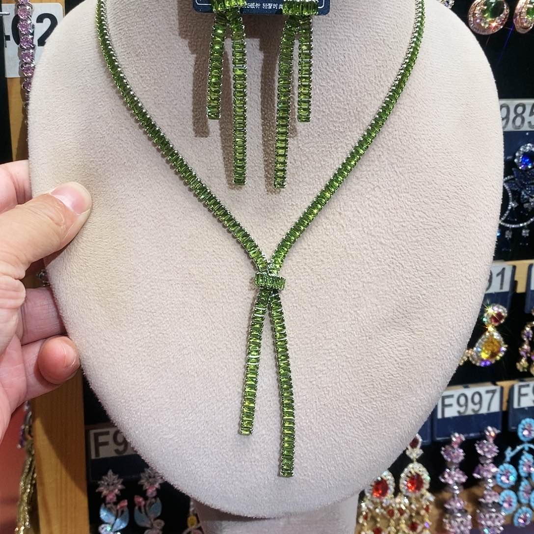【闪购商品】纯铜925银锆石