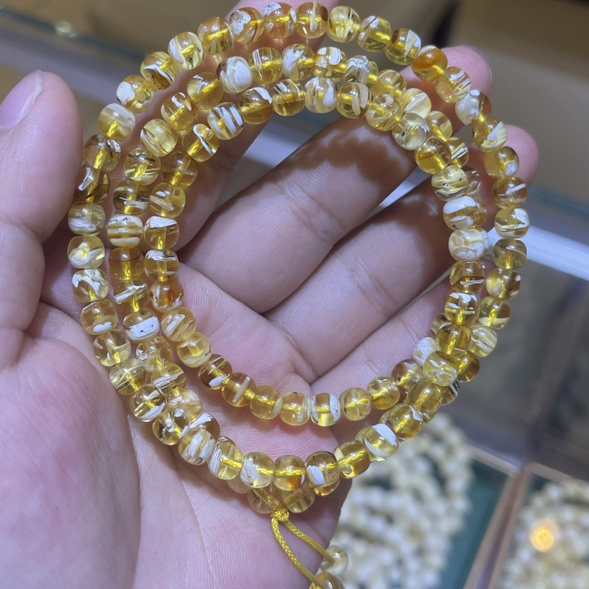 6+蜜蜡拉丝108链子