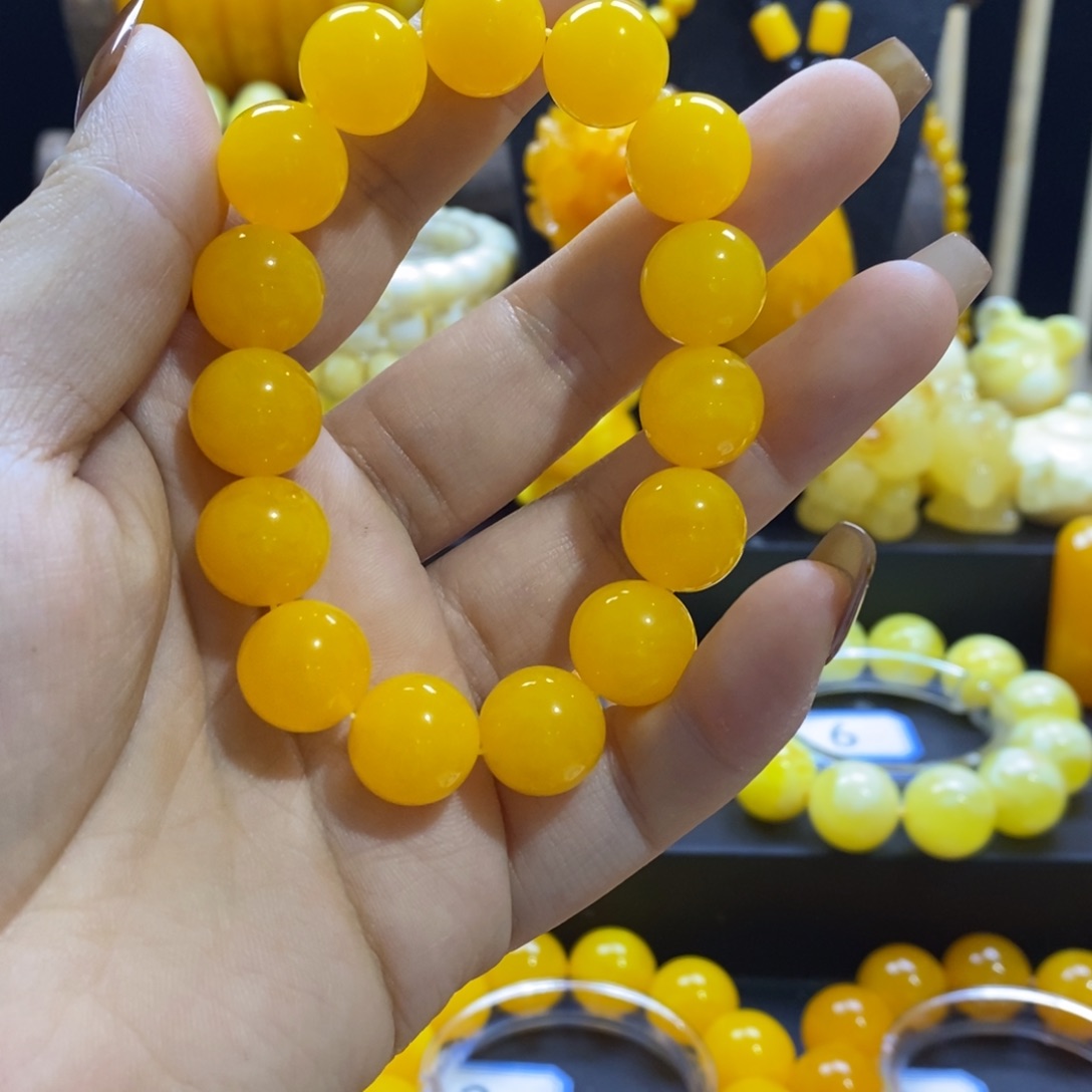 茉***妮非金属鸡油黄手串14