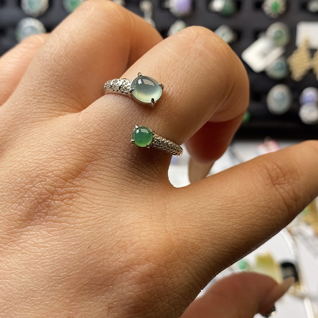 翡翠未镶嵌戒指翡翠