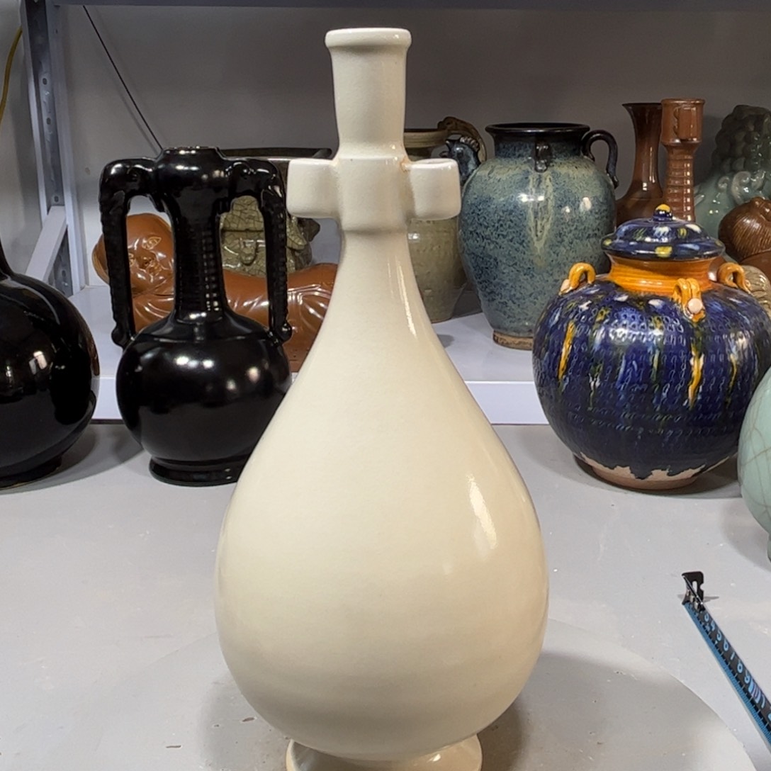 瓶鑫*邢窑白瓷品相完美