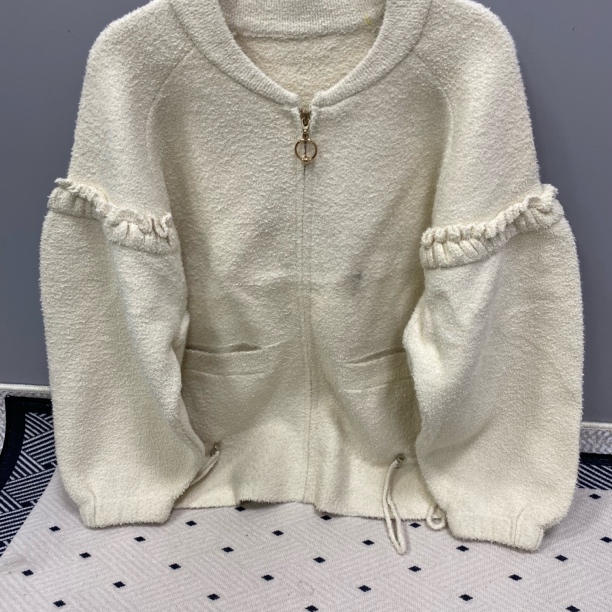 879#新款女装外套（微瑕介意勿拍）