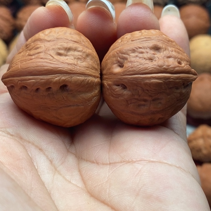 核桃精品文玩核桃手捻大嘴唇