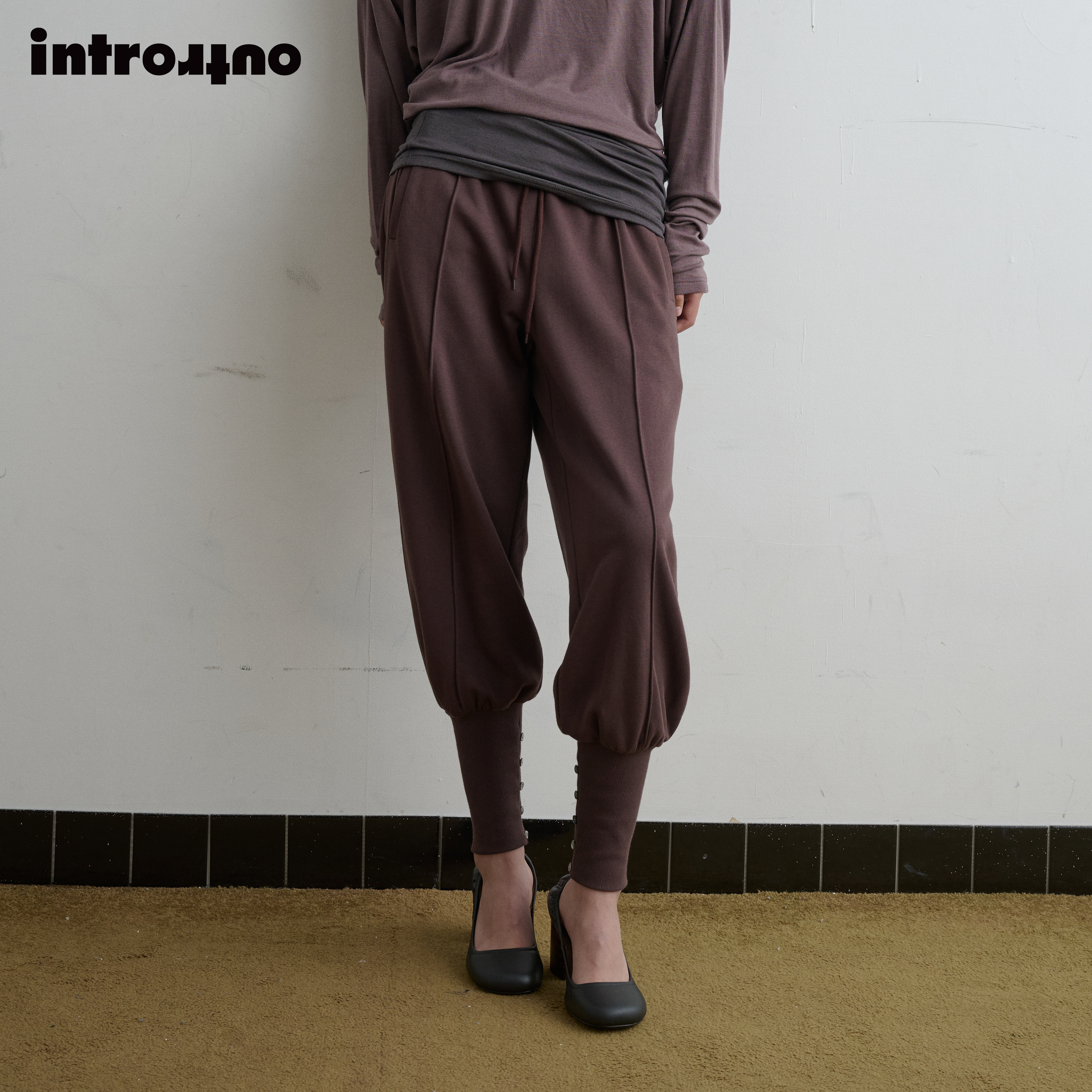 introutro束脚纽扣调节卫裤