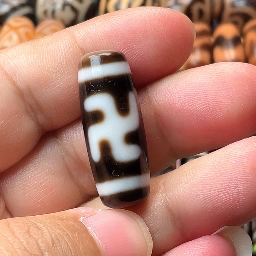 玛瑙/玉髓未镶嵌颈饰古法万字