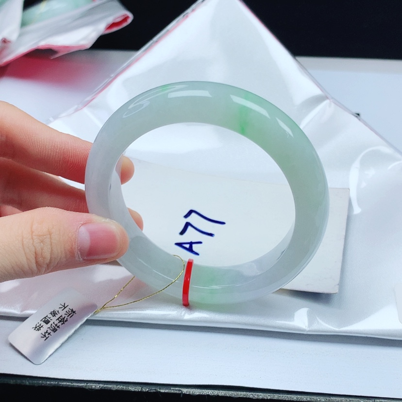 【闪购商品】翡翠手镯未镶嵌天然缅甸a货手镯53
