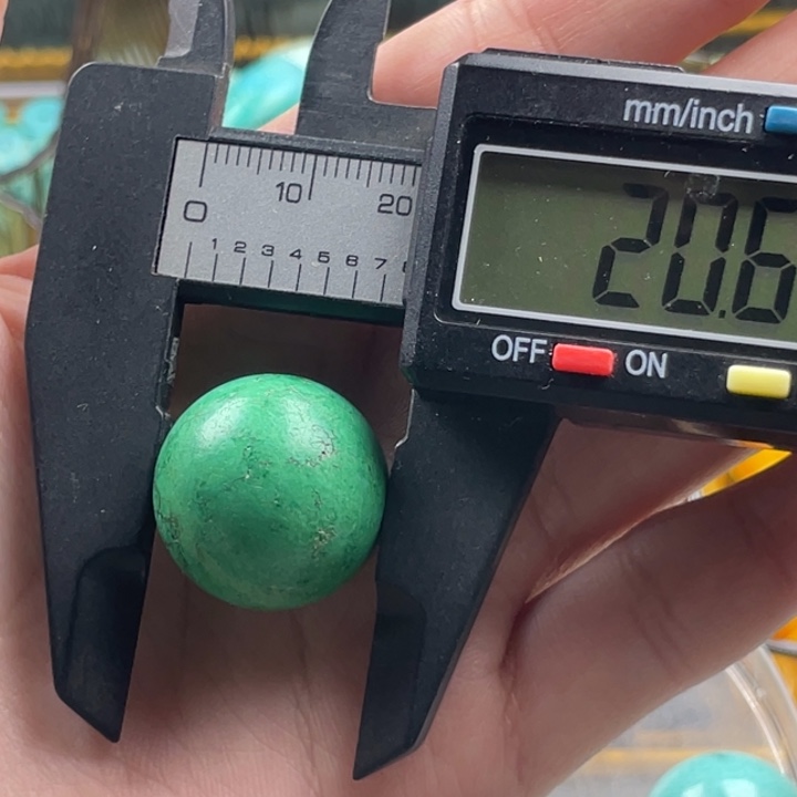 水晶珠宝半成品未镶嵌微沁绿松圆珠20mm