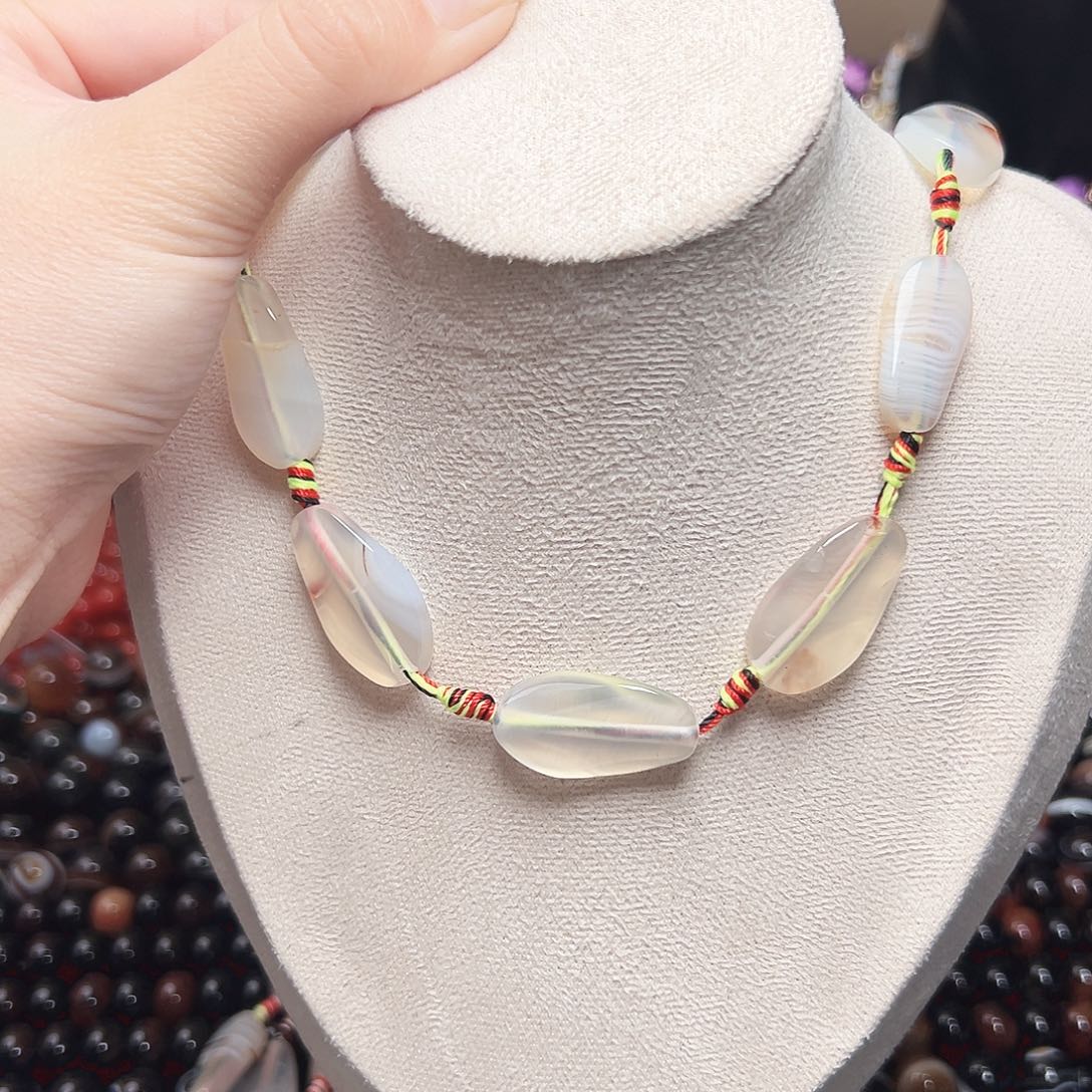 玛瑙/玉髓未镶嵌珠宝半成品r397 16m 随行白玛瑙一条