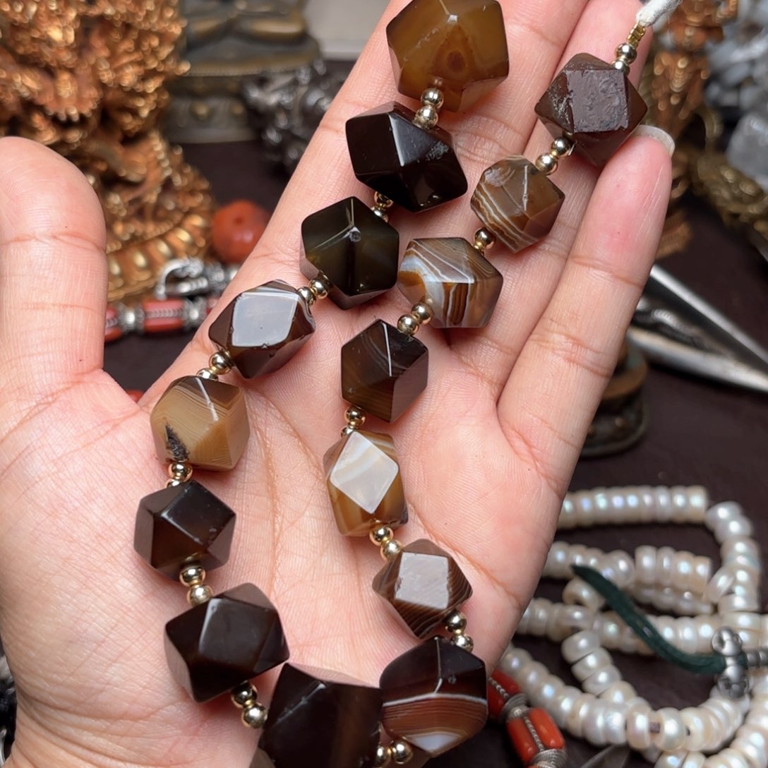 铜星月菩提吊坠项链