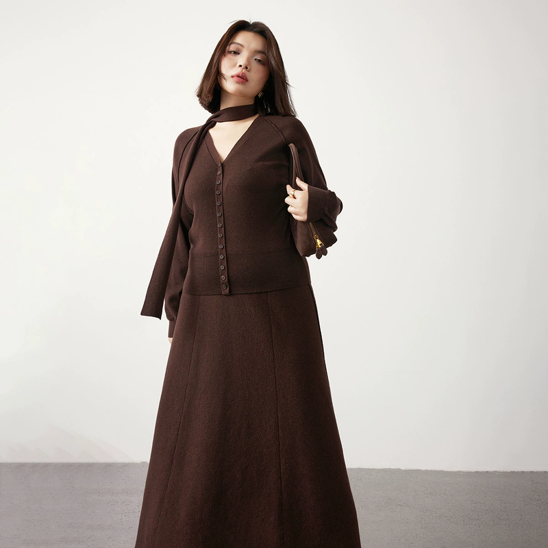 【折扣款】PLUSMALL 松野眠云 混纺V领毛织两件套PPPP2412027AB