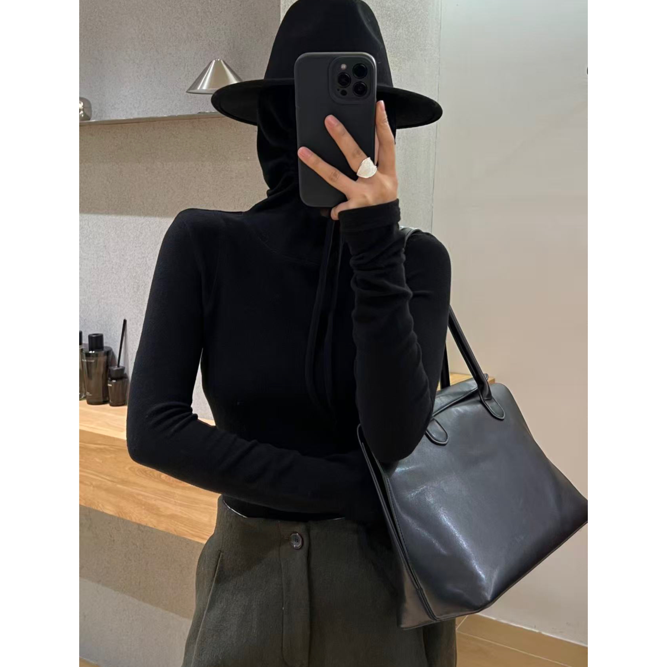 爱唯依（F）-韩版～时尚百搭连帽长袖修身T恤（657RJ1655#）VRNCEWEI