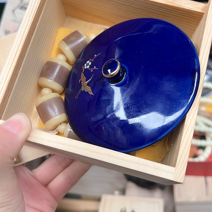 工艺品陶瓷多样性发一个