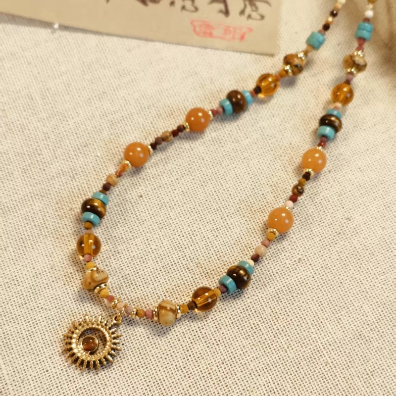 钛钢项链 虎眼石美拉德手工穿珠气质太阳素款锁骨链女拼接复古