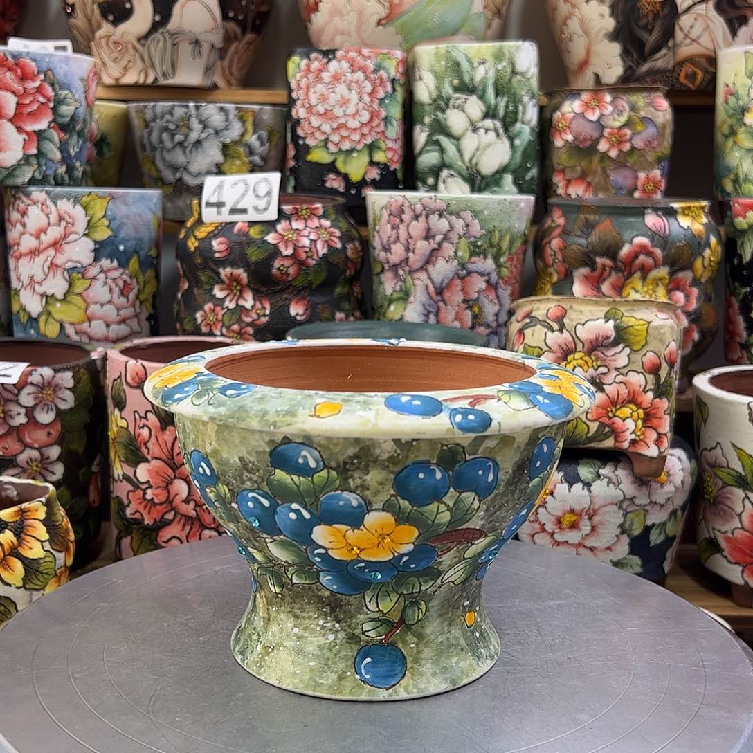 景德镇陶瓷花盆口12.5高11.5