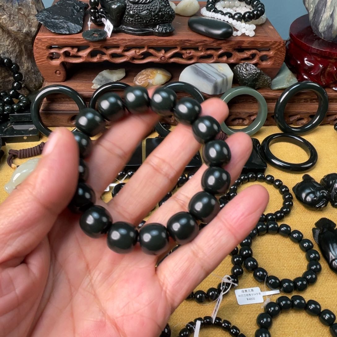 和田玉手链未镶嵌