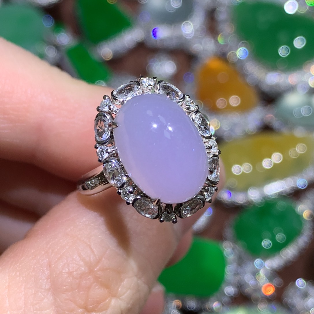 翡翠戒指18K金镶嵌戒指