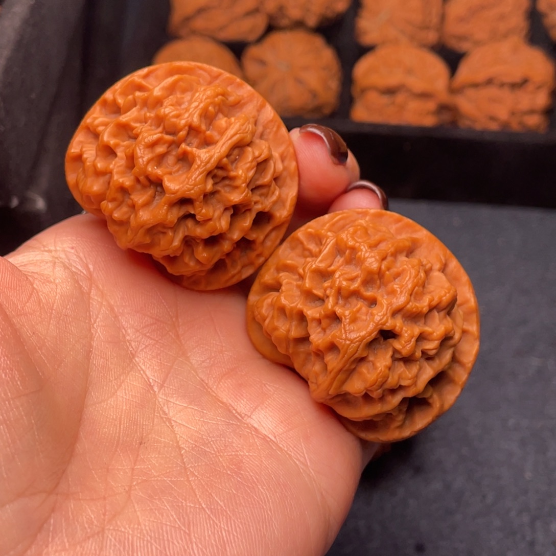 文玩核桃吊坠秦岭核桃138