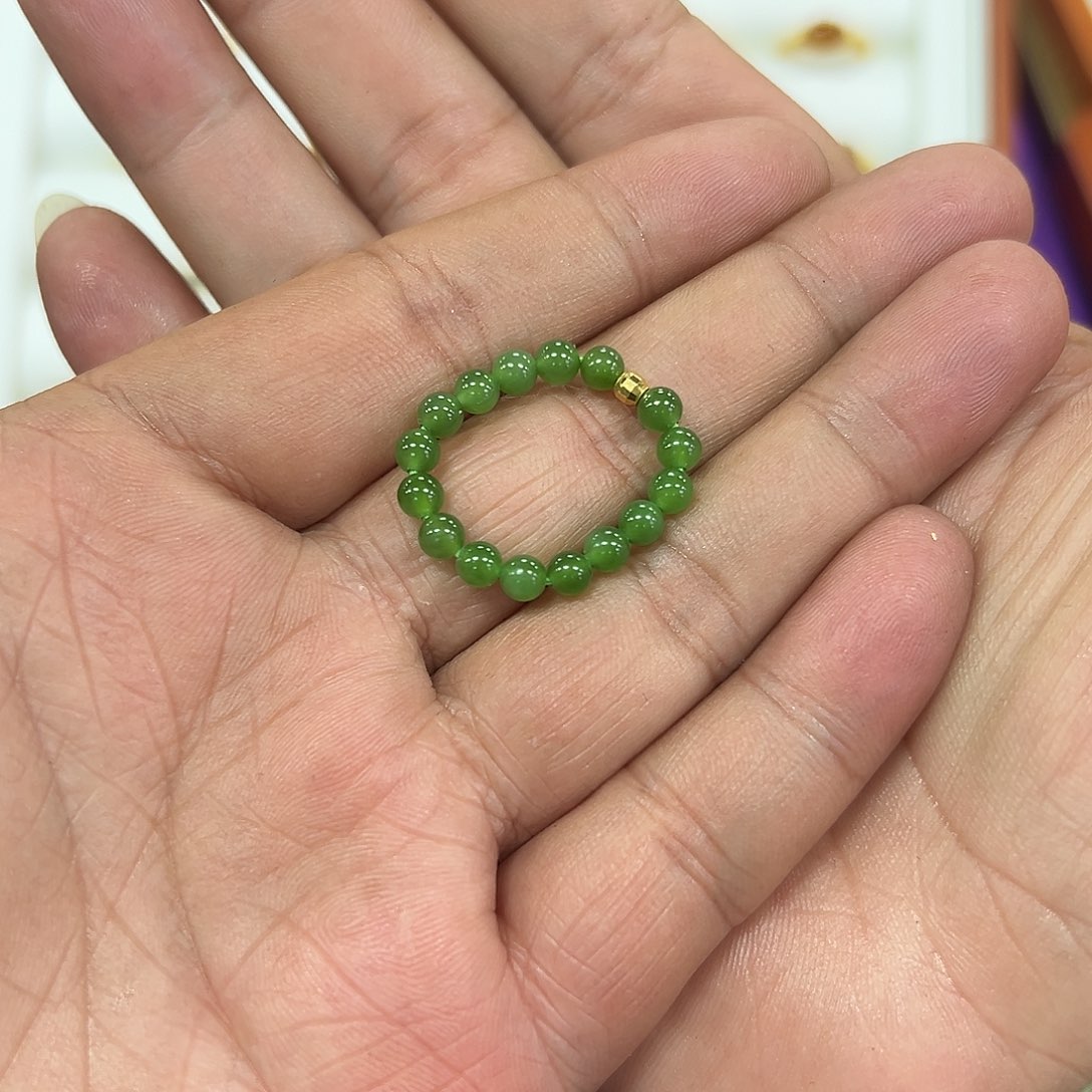 和田玉未镶嵌戒指