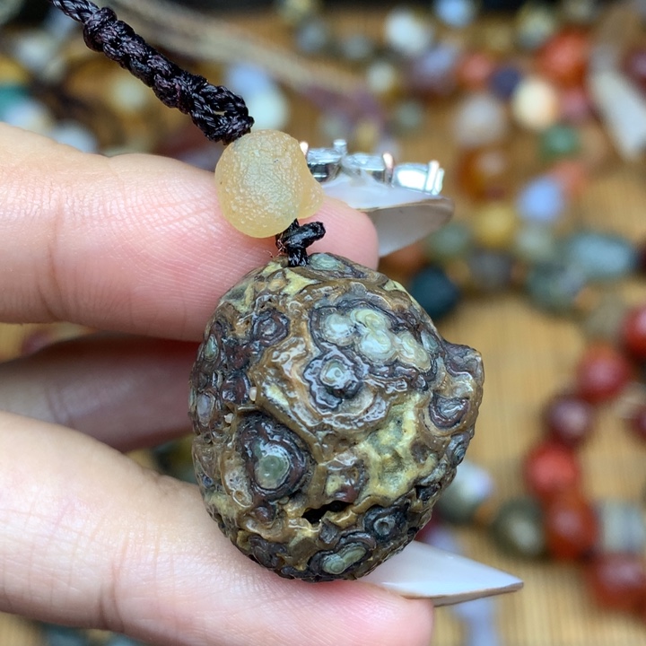 玛瑙/玉髓未镶嵌珠宝半成品