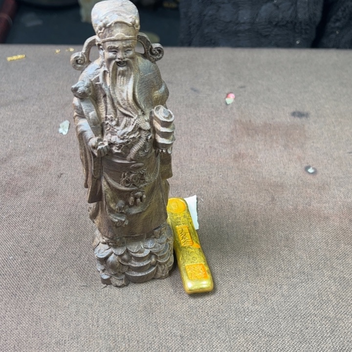 精品摆件工艺品等