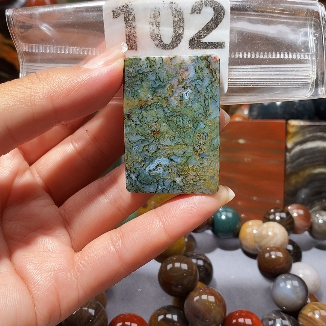 未镶嵌天然北票硅化玉吊坠硅化玉