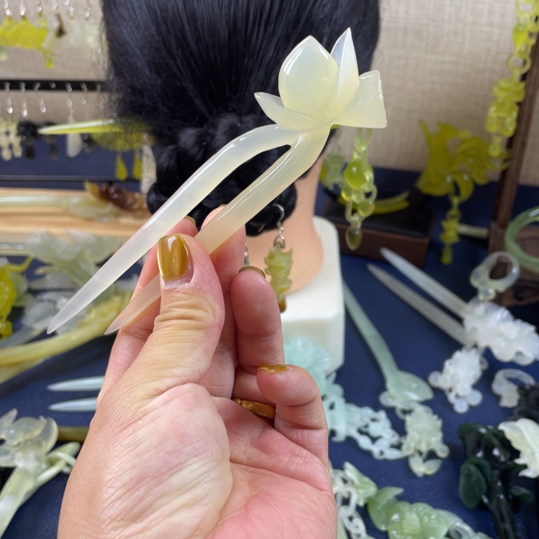 蛇纹石玉发饰未镶嵌