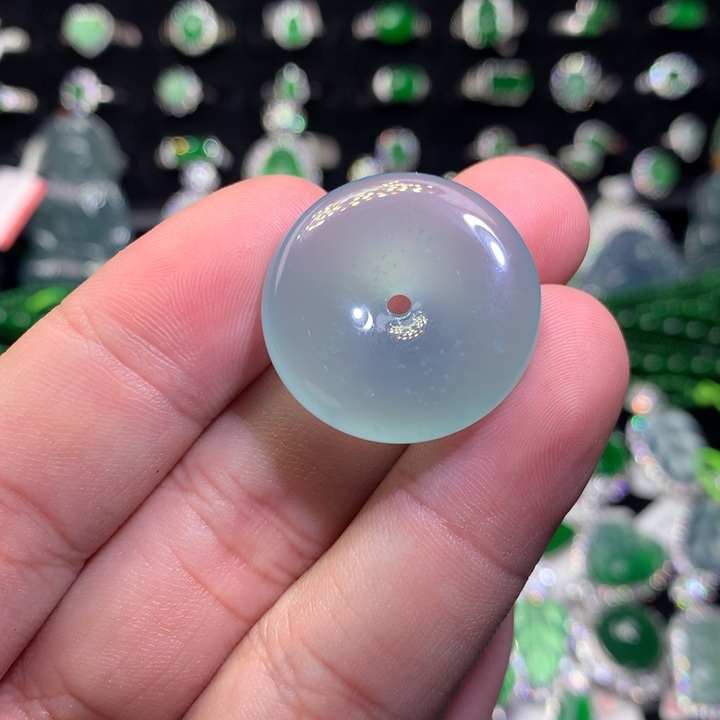 【闪购商品】翡翠颈饰未镶嵌平安扣