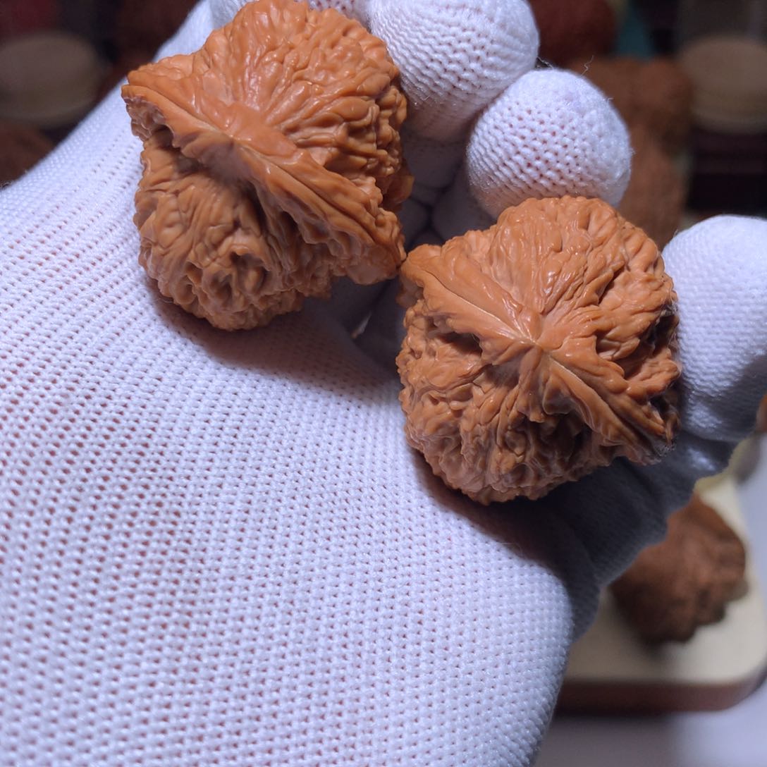 文玩核桃把件全品南疆石