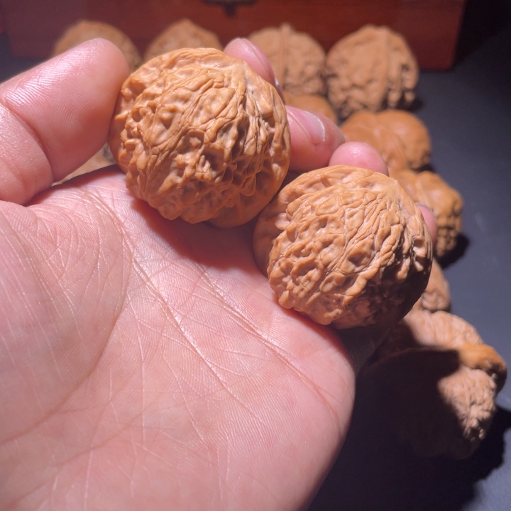 文玩核桃把件罗家沟38