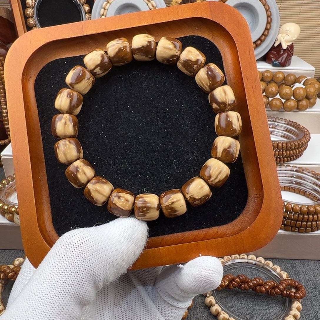 B***b紫金鼠手串实心半山半水福利漏