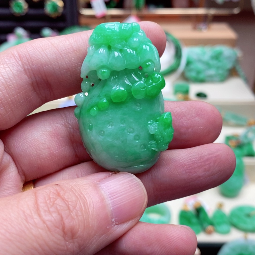 颈饰未镶嵌翡翠正翡翠吊坠