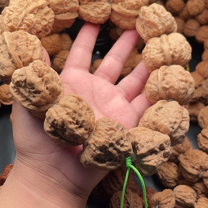 L***'文玩核桃吊坠1蛤蟆头