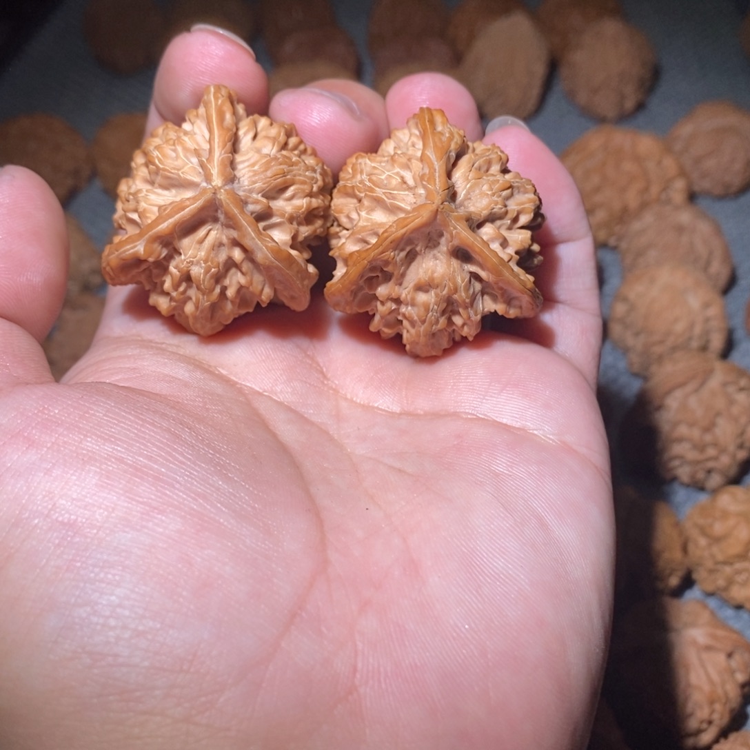 桃核吊坠盘山三棱39